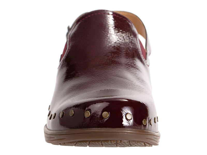 Ventura Patent Clog